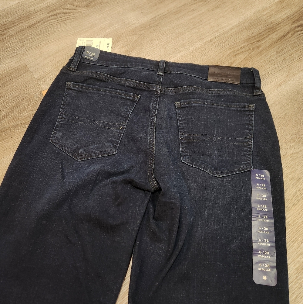 NWT Lucky Brand Sweet Straight Jeans - Picture 10 of 13